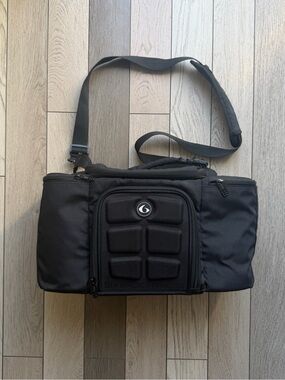 6 Pack Fitness Innovador 30 Meal Prep Bag